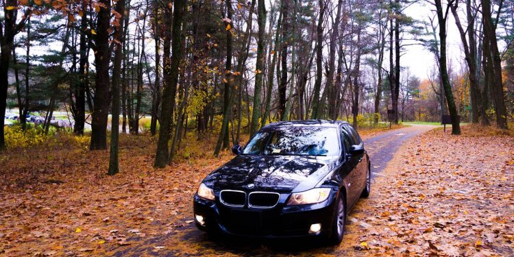 5 carros usados com aparência de luxo pelo preço de um Fiat Mobi