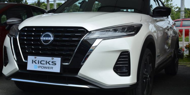 Economize em dobro com estes 5 carros usados baratos de comprar e segurar