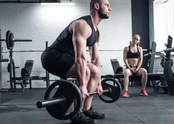 A 'pílula da juventude'! Os benefícios do treino de força dos 20 aos 80 anos