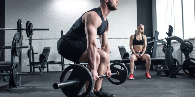 A 'pílula da juventude'! Os benefícios do treino de força dos 20 aos 80 anos