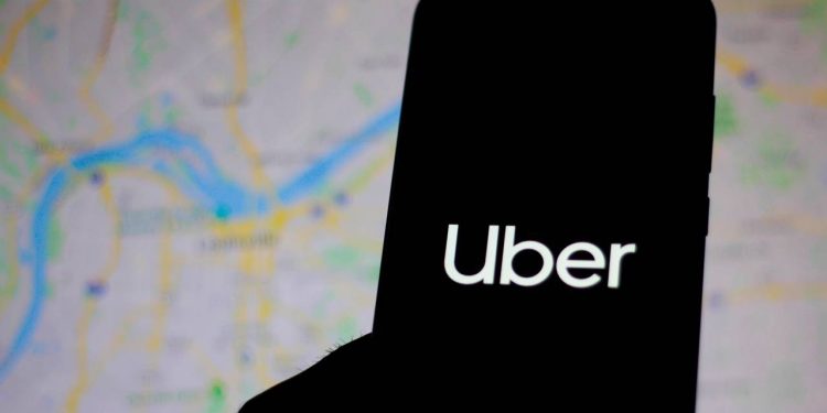 Uber divulga a 'lista de corte' para 2026! Veja se seu carro será proibido