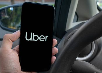 Seu carro vai ser aceito? Uber divulga novos critérios e exclui modelos para 2026