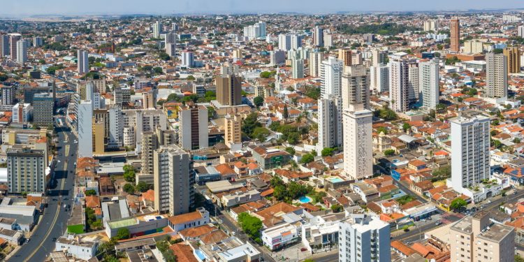 A cidade do interior de Minas que conquista visitantes com tradição e qualidade de vida