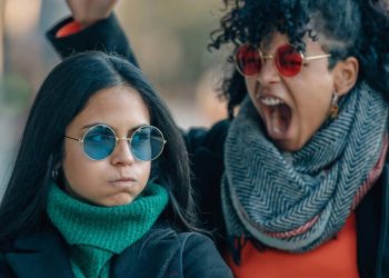 3 formas de identificar quem está drenando sua energia na amizade!