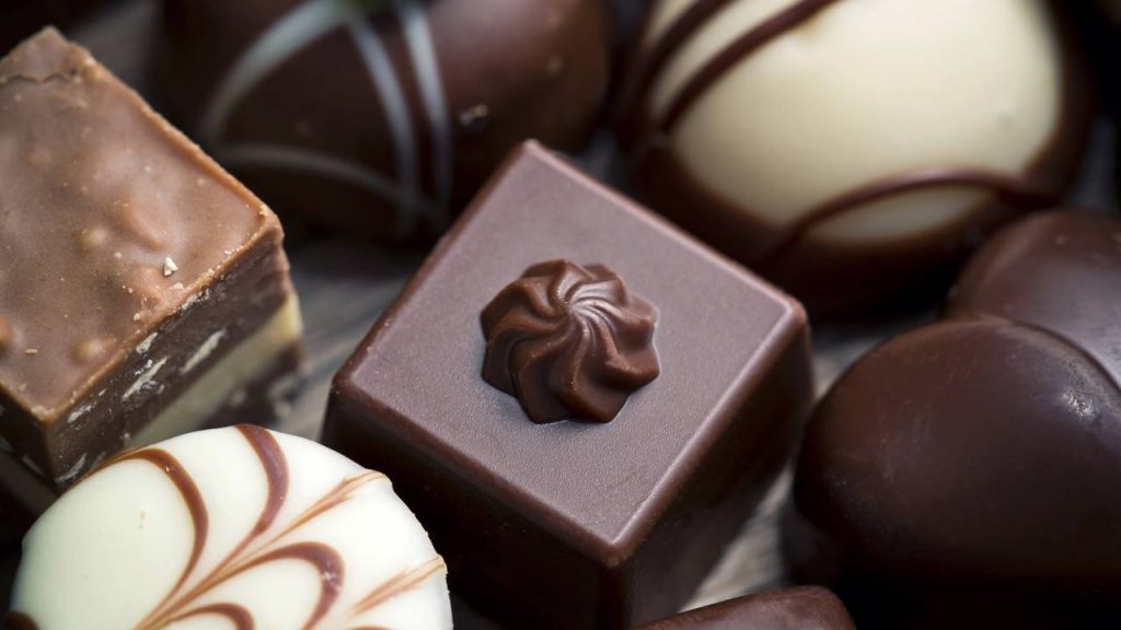 Por que o chocolate amargo é uma escolha saudável? Benefícios para o corpo e mente