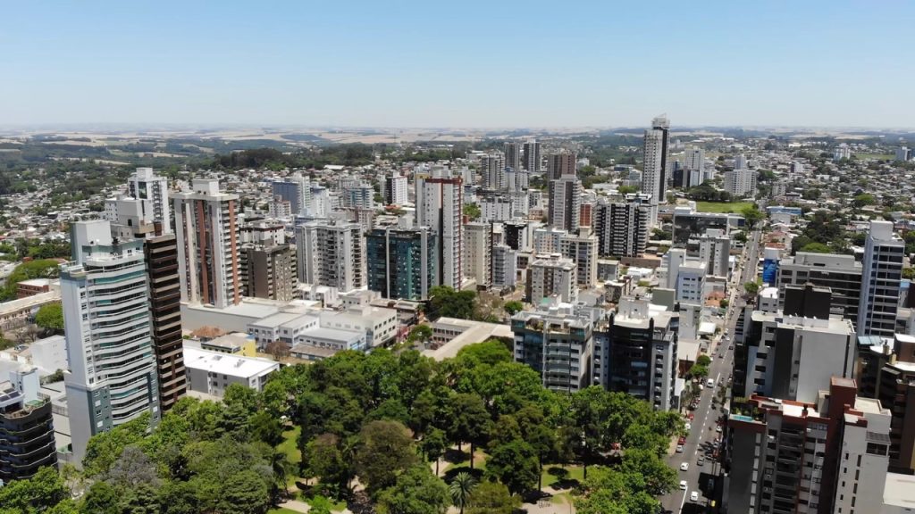 Passo Fundo conquista destaque no Rio Grande do Sul com literatura e qualidade de vida