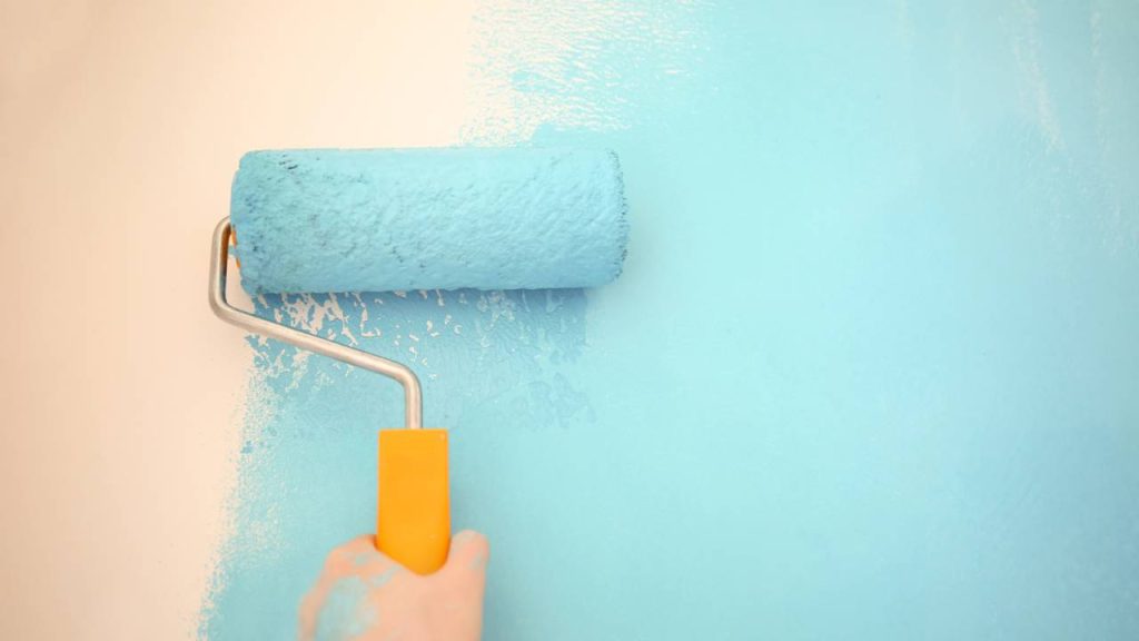 Escolher a cor certa no quarto faz diferença no sono e o azul é o favorito