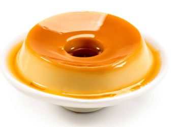 Pudim de leite fácil: sobremesa cremosa que derrete na boca