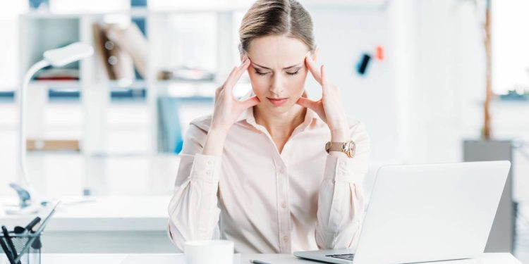 Como a sobrecarga de escolhas afeta sua saúde mental e como simplificar as decisões