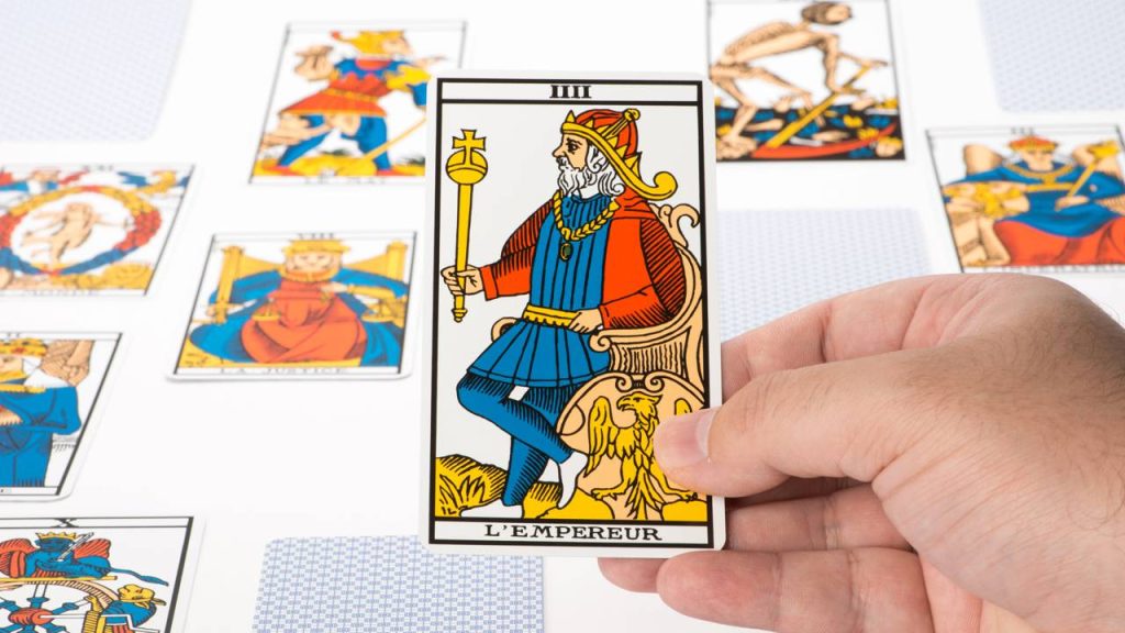 O tarô de hoje revela liderança, foco e atitude para mudar o rumo das coisas