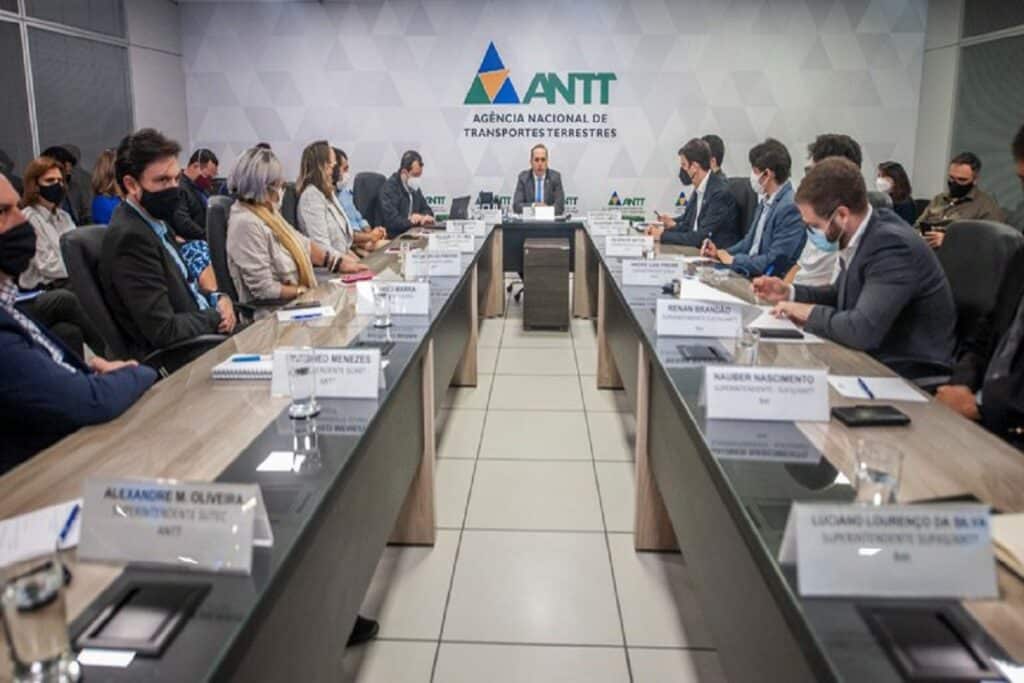 ANTT aprova publicaГѓВ§ГѓВЈo de edital de nova concessГѓВЈo da Dutra, apГѓВіs aval do TCU