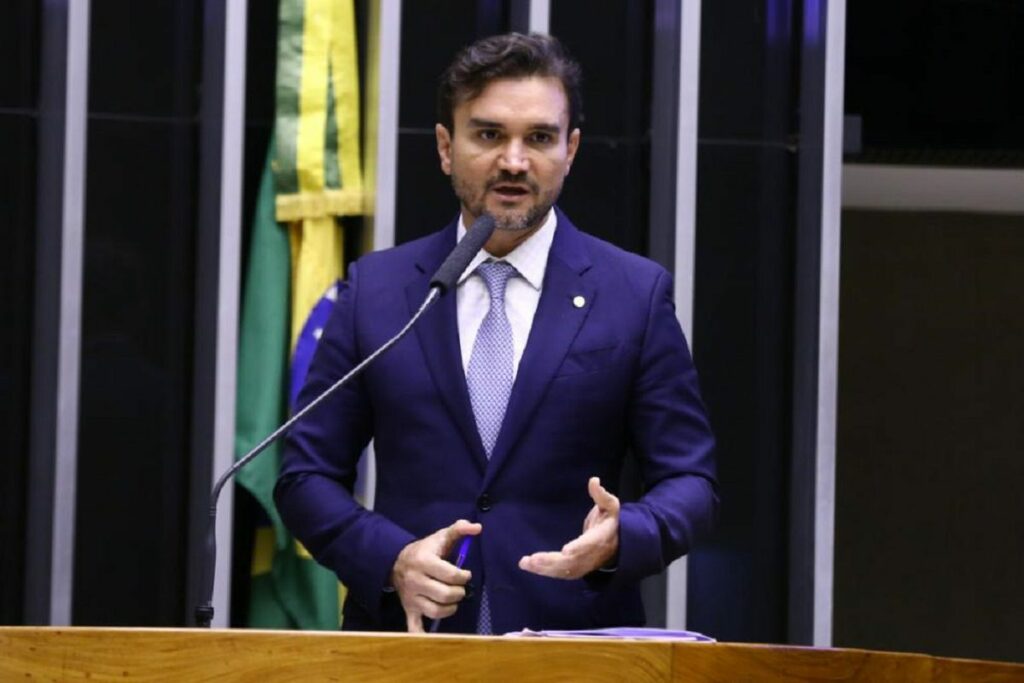 Sabino: Propomos aumento para 5,5% na alГѓВ­quota da CFEM sobre minГѓВ©rio de ferro