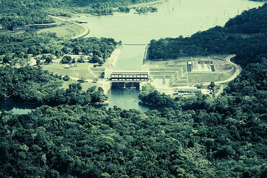 Usina Curuá-Una, da Eletronorte, está incluída em privatização, diz Eletrobras