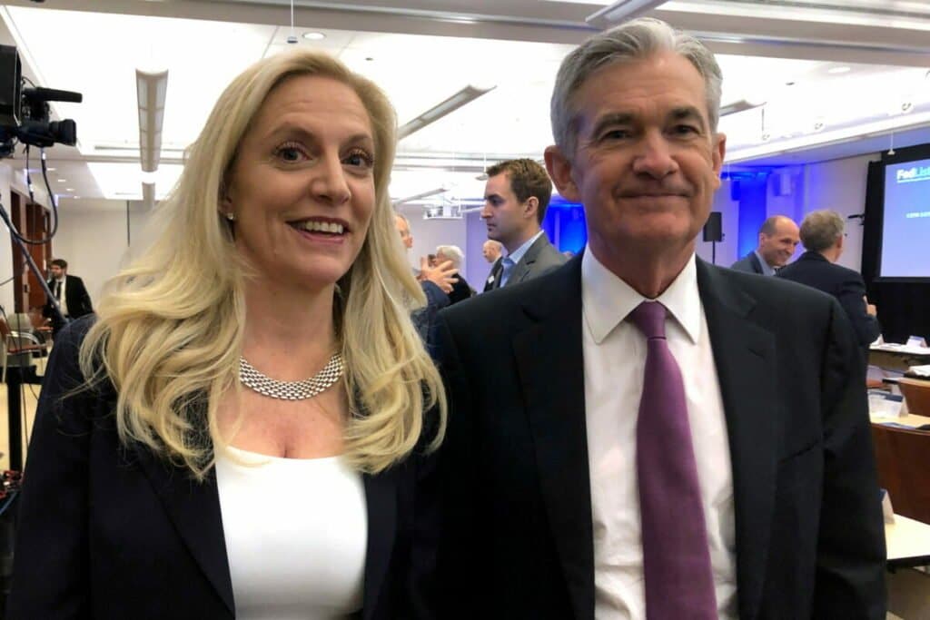 Powell com Brainard no Fed de Chicago