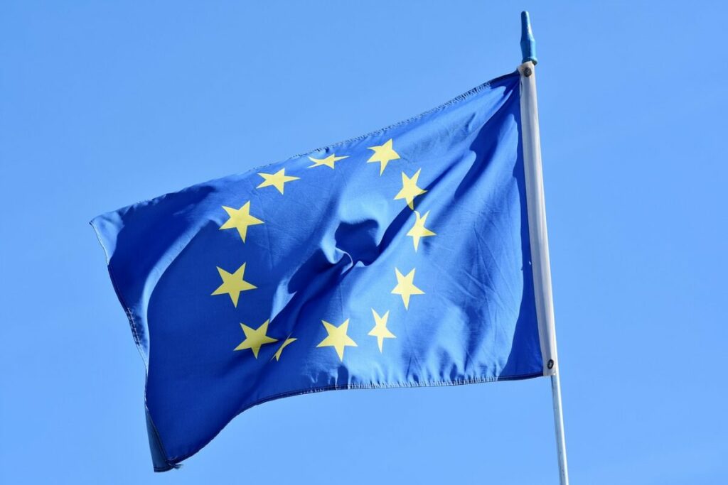 banner, flag, europe-3370970.jpg