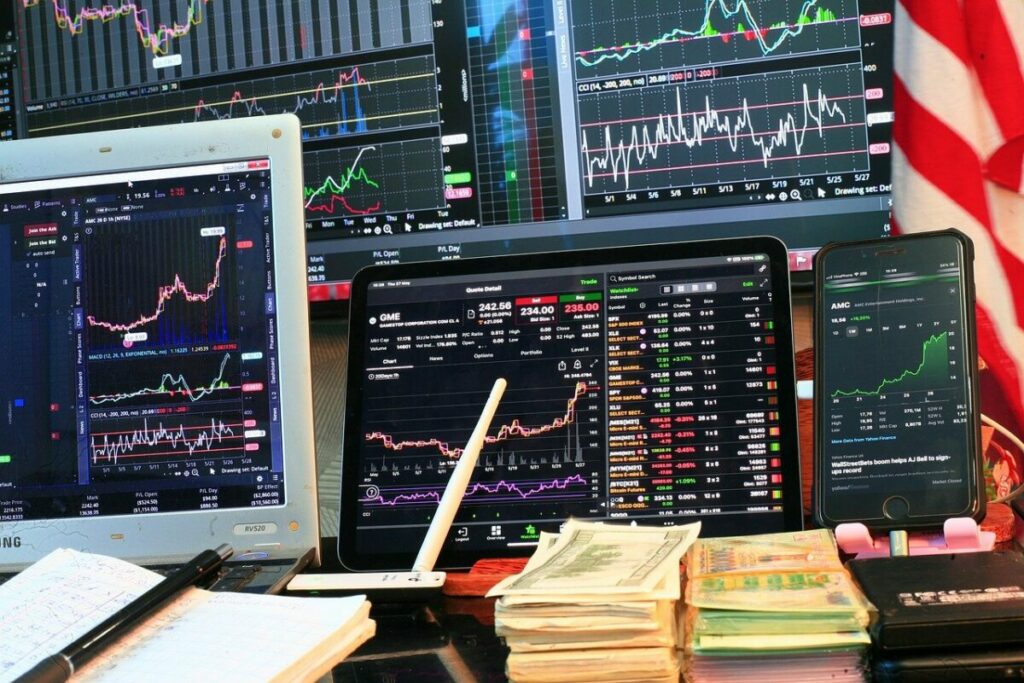 stock market, charts, trading-6287711.jpg