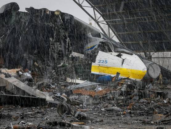 aviao antonov destruido ucrania 04042022173208009