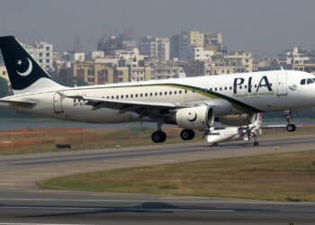 Voo Pakistan International Airlines 8303 Foto: ReproduГѓВ§ГѓВЈo, DivulgaГѓВ§ГѓВЈo