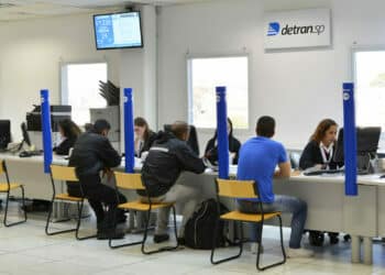 Atendimento no Detran Foto: DivuГѓВ§gaГѓВ§ГѓВЈo, Governo do Estado de SГѓВЈo Paulo