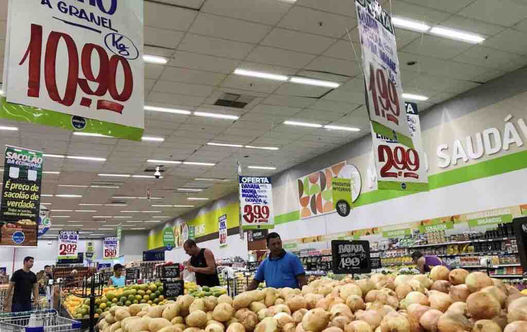 Supermercado no Rio de Janeiro (Foto: REUTERS, Sergio Moraes)