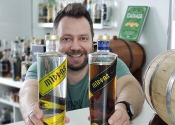 Leandro Dias, CEO da Middas CachaГѓВ§a: investimento inicial de 500 mil reais para produГѓВ§ГѓВЈo da bebida. Foto: ReproduГѓВ§ГѓВЈo, DivulgaГѓВ§ГѓВЈo)