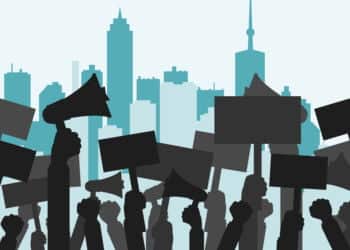 Por que as democracias falham?