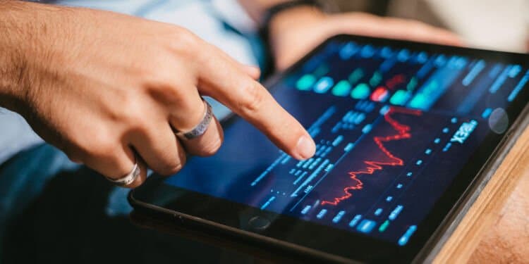 Selic pode subir 1%: Inteligência Artificial aponta 89,8% de chance