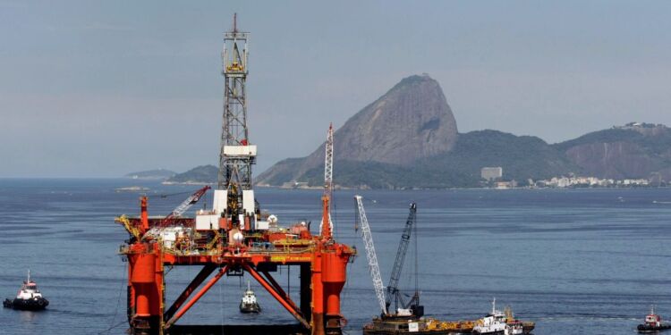 PETR4: Com alta no preГѓВ§o do petrГѓВіleo, como ficam as perspectivas para a Petrobras?