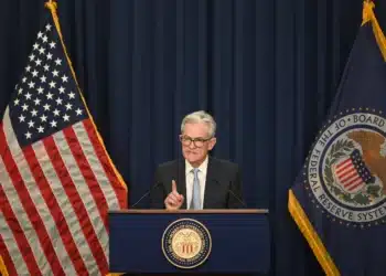 "Vamos elevar mais os juros se necessГѓВЎrio e mantГѓВЄ-los", diz Powell no simpГѓВіsio de Jackson Hole