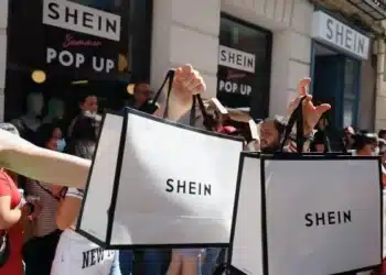 Shein faz acordo com dona da Forever 21 e da Rebook e compra um terГѓВ§o da empresa