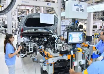 Economia cresce 2,7% no trimestre encerrado em julho