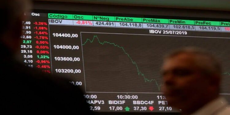 Conflitos geopolГѓВ­ticos e alta no petrГѓВіleo: o balanГѓВ§o do mercado global desta semana
