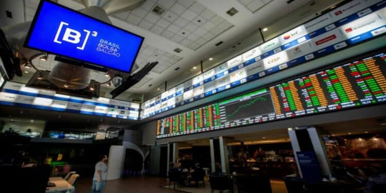 Banco do Brasil (BBAS3) e Santander (SANB11) surpreendem no mercado financeiro!