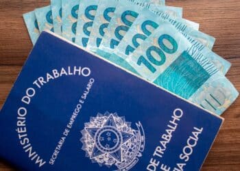 ConheГѓВ§a a DATA de Aumento do SalГѓВЎrio MГѓВ­nimo para R$1.421em 2024