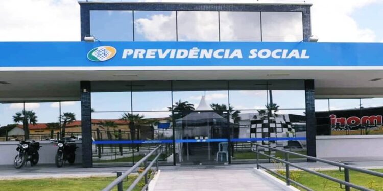 Governo Libera R$ 129 MilhГѓВµes para Minimizar Fila do INSS!