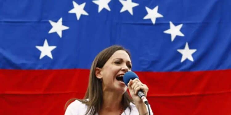 Quem ГѓВ© MarГѓВ­a Corina Machado, candidata que enfrentarГѓВЎ Maduro nas eleiГѓВ§ГѓВµes da Venezuela?