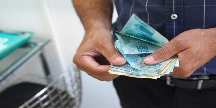 Aposentados com Renda de R$Г‚В 1.400 a R$Г‚В 4.200 Recebem novo benefГѓВ­cio HOJE (22)