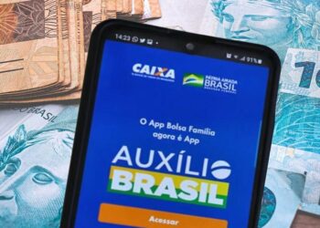 Receba R$15 Mil por Vazamento de Dados do Auxílio Brasil: Saiba Como!