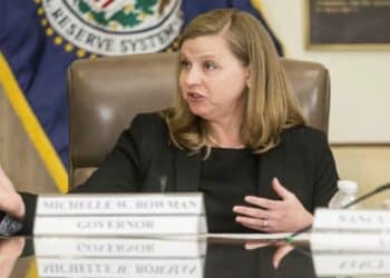 Efeitos Globais: O Impacto das DeclaraГѓВ§ГѓВµes de Bowman do Fed na Economia Mundial