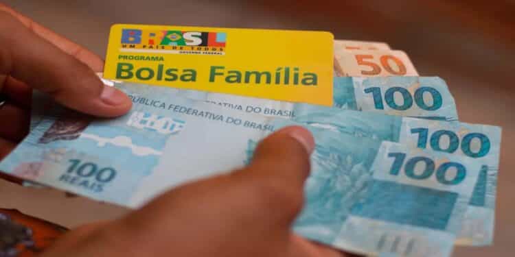 CalendГѓВЎrio do Bolsa FamГѓВ­lia Turbinado com mais R$ 102; como solicitar!