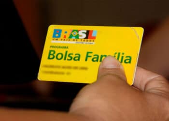 A partir de janeiro o Bolsa FamГѓВ­lia DESTAS pessoas serГѓВЎ Bloqueado!