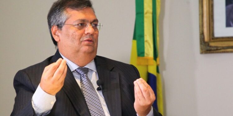 O que significa a indicaГѓВ§ГѓВЈo de Dino ao STF
