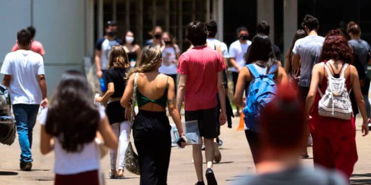 AuxГѓВ­lio Jovem: Como receber o benefГѓВ­cio em 2023? ГѓвЂ° possГѓВ­vel?