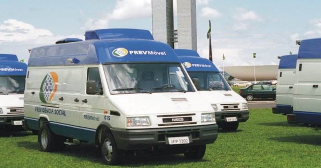 Entenda a questão dos "Mortos-Vivos" do INSS e como evitar suspensão do benefício