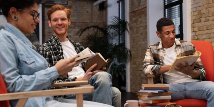 VocГѓВЄ jГѓВЎ ouviu falar em clubes de leitura nas empresas?