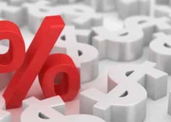Como a queda da taxa Selic para 12,25% ao ano impacta seus investimentos?