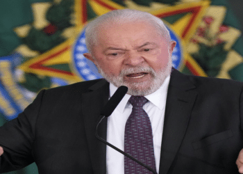 Lula assina decreto de indulto natalino e condenados pelo 8 de Janeiro ficam de fora