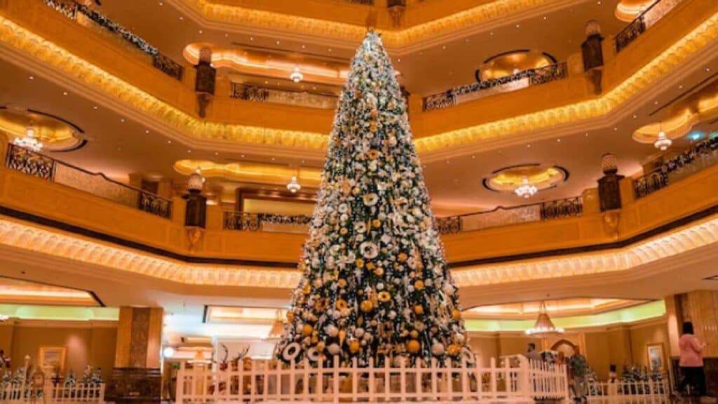 Natal 2023: Conheça a Árvore de Natal mais cara do mundo
