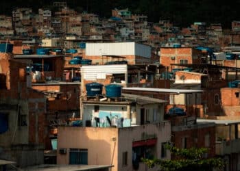 Metade das favelas do Rio Vive com Menos de 1 SalГѓВЎrio MГѓВ­nimo
