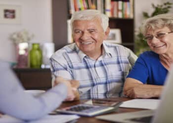 Nova aposentadoria: Entenda como se beneficiar e se aposentar ANTES do esperado!